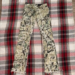 Green camo Skinny Jeans flare/stacks